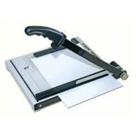 גיליוטינה לנייר PAPER CUTTER 614