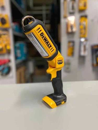 פנס לד מתכוונן דיוולט 18/20V - גוף בלבד DCL050N/DCL050 - DeWALT   