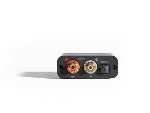 ממיר מדיגיטל לאנלוג 32bit ומגבר אוזניות Audioengine D1P