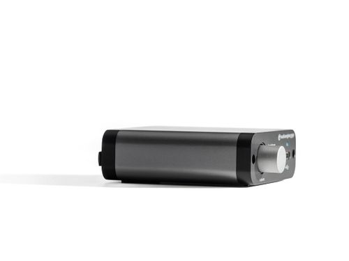 ממיר מדיגיטל לאנלוג 32bit ומגבר אוזניות Audioengine D1P