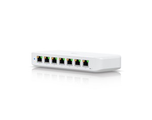 מתג קומפקטי עם ‎PoE+ גמיש להזנת ציוד קצה וניהול UniFi מתקדם – Ultra