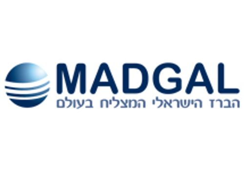 ברז מטבח נשלף לכיור מדגל ניו-טאץ' PO 8811 | פיה קשתית נשלף | גוון לבן | מדגל | MADGAL