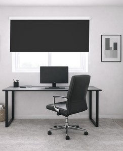 וילון גלילה האפלה אטום - שחור