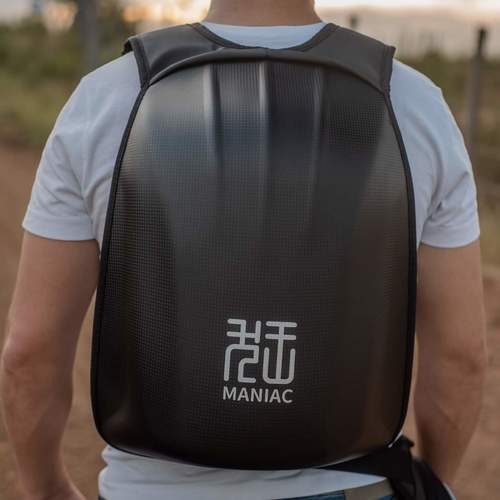 תיק רכיבה שחור- LS2 EVA/PVC CARBON 44L