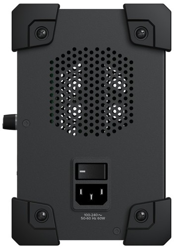 זווית נוספת mackie dl32se digital rack mixer