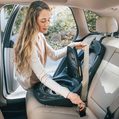 כיסא בטיחות מסתובב פיט360 זיפ קלירטקס ClearTex ZIP עם מנגנון התקנה LeverLock ומראה - שחור JET