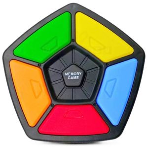 משחק זיכרון (סיימון) אלקטרוני – אתגר חושי של אורות וצלילים