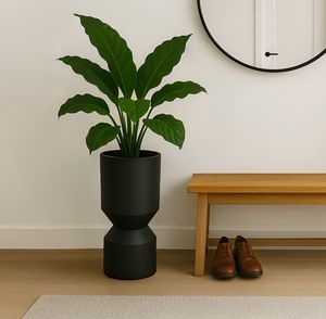 פסל דקורטיבי בראס – Golden Lace Circle – מעמד מתכת