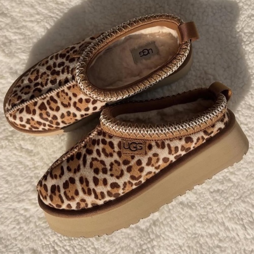 כפכף UGG טאז מנומר מידות 36-41 לנשים