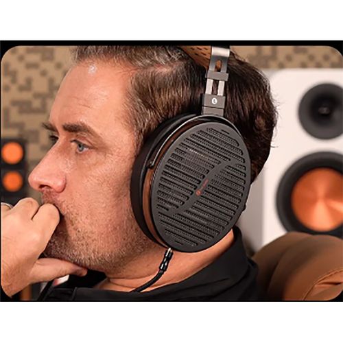 אוזניות חוטיות