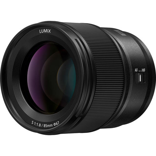 עדשה Panasonic Lumix S 85mm f/1.8