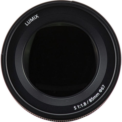 עדשה Panasonic Lumix S 85mm f/1.8