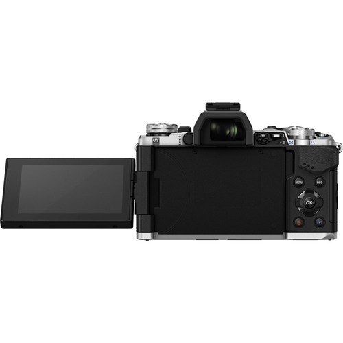OM-D E-M5 II Kit (Silver) with ED 12-50mm f3.5-6.3 EZ