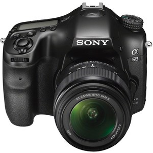 Sony Alpha a68 DSLR Camera + 18-55mm