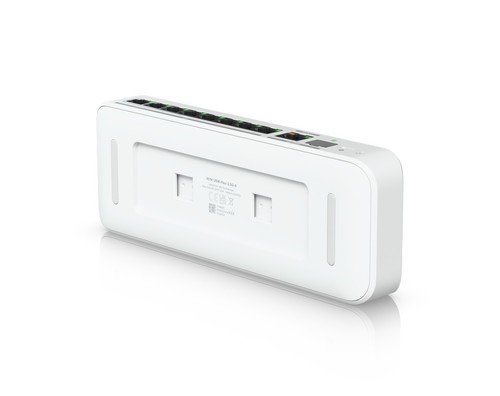 מתג שולחני 8 פורטים מוזן פורט PoE+ מנוהל - Flex 2.5  