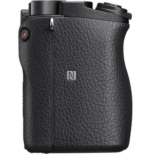 Sony Alpha A6300 + 16-50mm