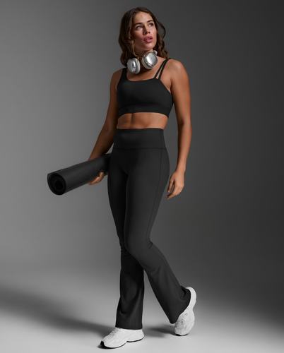 טייץ פעמון Fluid Hi-Rise Flare Pant BLK/BLK