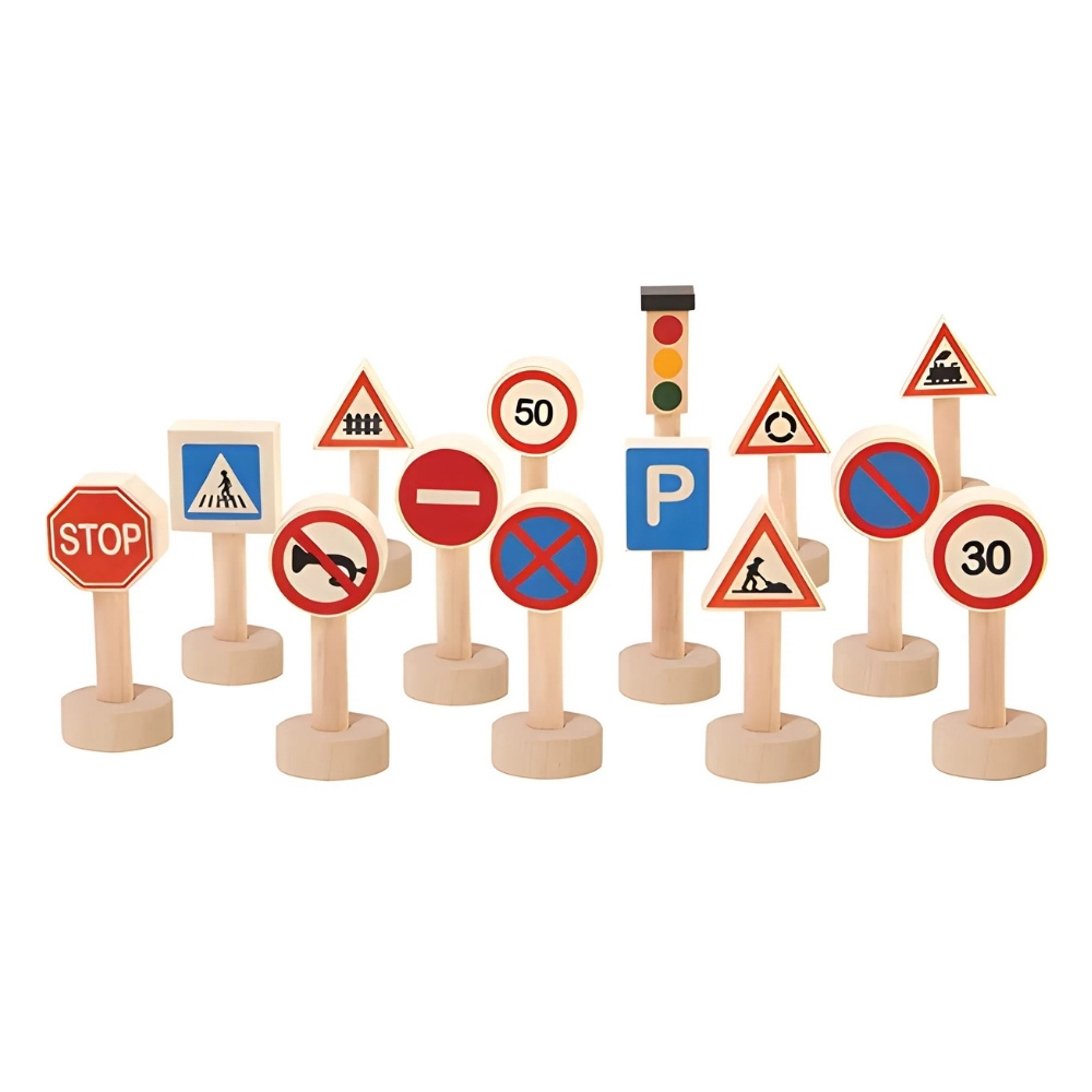 סט תמרורים מעץ - PLAN TOYS