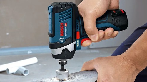 מברגת אימפקט נטענת + 2 סוללות 2 אמפר BOSCH GDR 12V-105