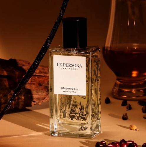 בושם יוניסקס Le Persona Whispering Kiss Extrait De Parfum 50ml
