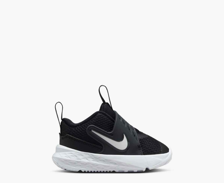 נעלי כדורסל נייק Nike Team Hustle D 12 | פעוטות