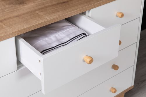 שידת תינוק רחבה דגם ניקי עם מסילות טריקה שקטה - לבן/דמוי עץ טבעי