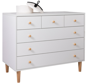 שידת תינוק רחבה דגם אמילי עם מסילות טריקה שקטה - לבן/רגלי עץ טבעי