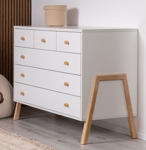 שידת תינוק רחבה ליסה עם מסילות טריקה שקטה - לבן בשילוב עץ