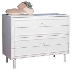 שידת תינוק רחבה ומעוצבת אוליביה עם מסילות טריקה שקטה - לבן