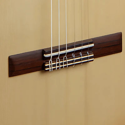 גיטרה קלאסית Laqant® Heritage  מבית Alhambra + נרתיק מקורי