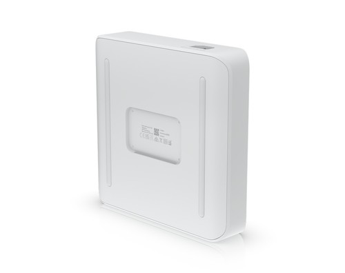 מתג רשת קומפקטי עם 16 פורטים ו- +Lite 16 PoE - PoE 
