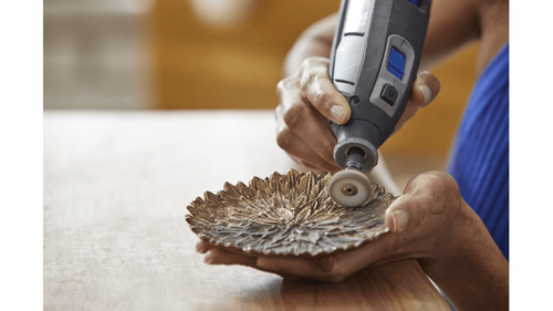תרכובת ליטוש Dremel 421 - תרכובת ליטוש מקצועית למתכות ופלסטיק להסרת חמצון ופגמים קלים