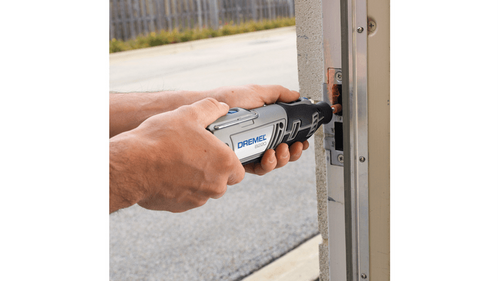 ערכת אביזרי שיוף וליטוש Dremel 727-01 - תיק אחסון שקוף עם 31 אביזרים מקצועיים לעבודות שיוף וליטוש מדויקות