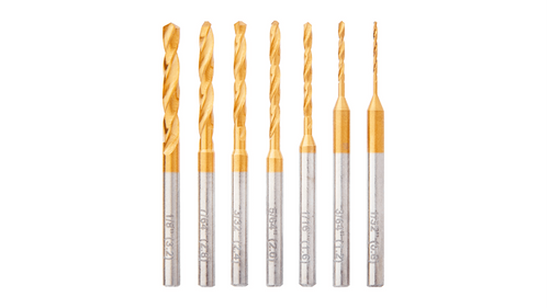 סט מקדחי קדח Dremel 628HP - 7 מקדחים מצופי טיטניום בגדלים שונים עם נרתיק אחסון לקידוח מדויק בעץ פלסטיק ומתכות רכות