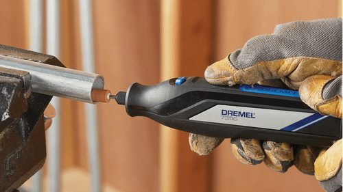 אבן השחזה Dremel 932 אלומיניום אוקסיד - מבט על רקע לבן המציג את הצורה הגלילית והגודל 3/8 אינץ' לשחזה מקצועית
