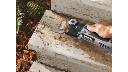 להב גירוד גמיש Dremel MM610 Universal Quick Fit - מבט על רקע לבן המציג את העיצוב הגמיש והמידות המדויקות לעבודה במקומות קשים להגעה