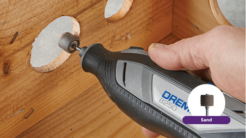 דרמל נטען Dremel 8250 - מבט כללי על רקע לבן המציג את העיצוב הארגונומי והסוללה המתקדמת לעבודות דיוק מקצועיות