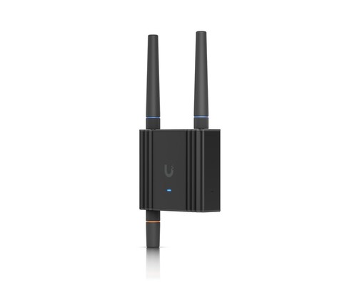 נתב נייד תעשייתי עם LTE Cat 4 ו-WiFi 4 לניהול חכם של חיבורים - Mobile Router Ultra