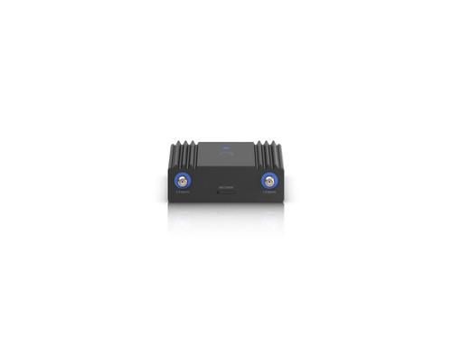 נתב נייד תעשייתי עם LTE Cat 4 ו-WiFi 4 לניהול חכם של חיבורים - Mobile Router Ultra