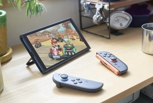קונסולת משחק אדום/כחול מהדורת Nintendo Switch 2 256GB Mario World Edition