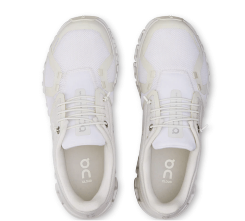 נעלי און קלאוד 6 לנשים בצבע לבן מלא | 36-44 | ON CLOUD 6W - WHITE