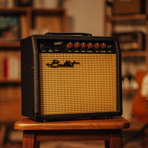 מגבר לגיטרה חשמלית שחור Bullet Amp – Blueface20 20W