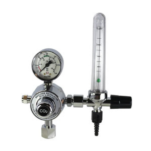 ווסת לחץ CO2 עם שעון ומבחנה