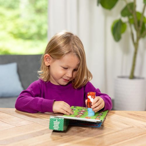 Sticker WOW! חוברת מדבקות 24 דפים עם מכשיר הדבקה אוטומטי ו 300 מדבקות - שועל