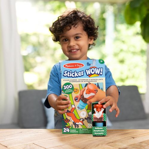 Sticker WOW! חוברת מדבקות 24 דפים עם מכשיר הדבקה אוטומטי ו 300 מדבקות - שועל