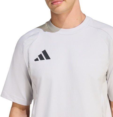 חולצת אדידס adidas Tiro Travel Tee | גברים