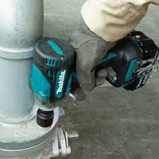 גוף מפתח אימפקט נטען 330 ניוטון-מטר מנוע BL מתח 18V דגם MAKITA DTW301Z מקיטה