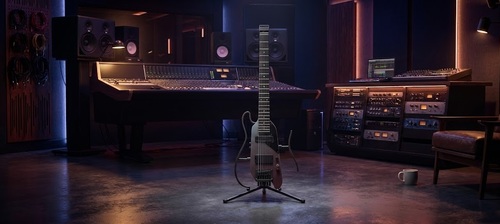 גיטרה חשמלית Donner HUSH X PRO דגם EC7484 - עיצוב ללא ראש עם מערכת DXP מובנית ומסך OLED לשליטה באפקטים ודגמי צלילים