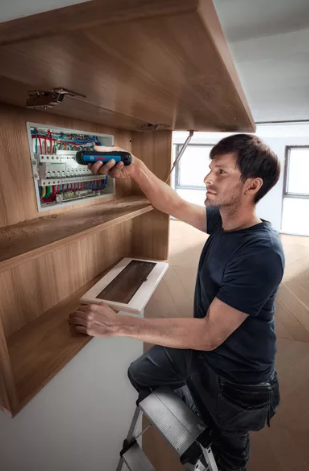 מברג נטען BOSCH GO 