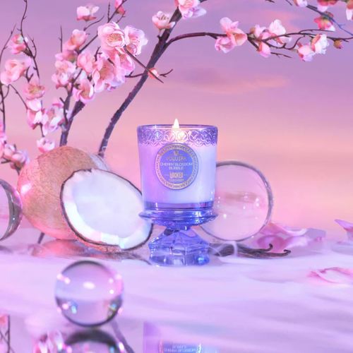 נר בכלי זכוכית 'Cherry Blossom Bubble 'WICKED - מהדורה מוגבלת